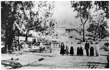 Negative - Photograph, Tom Prior, Main Road, Hurstbridge, c.1912