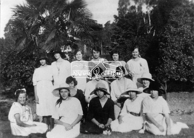Photograph, Girls' Club, Hurstbridge, 1920