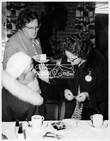 Photograph, Early Residents' Reunion, Shire of Eltham Centenary Celebrations, 8 Aug 1971