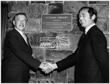 Photograph, Opening of Eltham Library, 17 Aug 1971