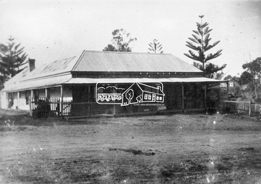 Photograph, C. Wraight's Kangaroo Ground Supply Store, c.1910