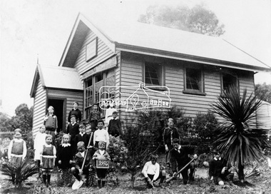 Photograph, Queenstown North State School, No. 3594, c.1915