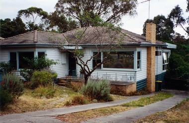 Photograph, Margaret Ball, 98 Pitt Street, Eltham, c. June 1999, 1999