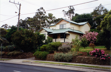Photograph, Margaret Ball, 101 Pitt Street, Eltham, c. June 1999, 1999