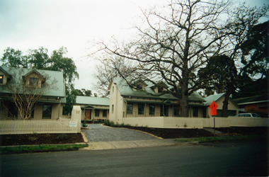 Photograph, Margaret Ball, 77 Dalton Street, Eltham, c.2004, 1999