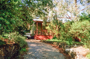 Photograph, Margaret Ball, 102 Brougham Street, Eltham, c.1999, 1999