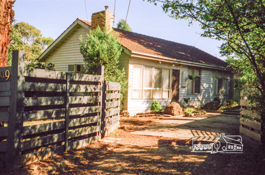 Photograph, Margaret Ball, 99 Napoleon Street, Eltham, c.1999, 1999