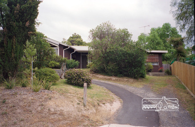 Photograph, Margaret Ball, 8 York Street, Eltham, Nov-Dec 1999, 1999