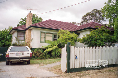 Photograph, Margaret Ball, 81 Bridge Street, Eltham, Nov-Dec 1999, 1999