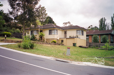 Photograph, Margaret Ball, 45 John Street, Eltham, Nov-Dec 1999, 1999
