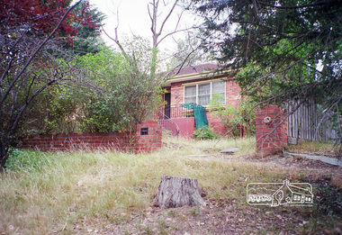 Photograph, Margaret Ball, 22 Henry Street, Eltham, Nov-Dec 1999, 1999