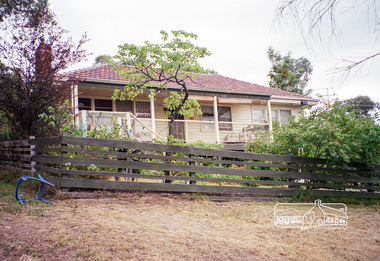 Photograph, Margaret Ball, 20 Henry Street, Eltham, Nov-Dec 1999, 1999