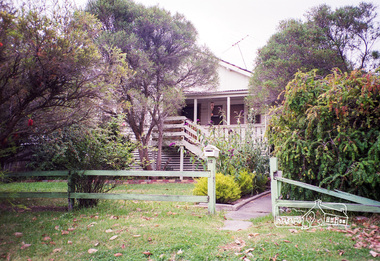 Photograph, Margaret Ball, 12 Henry Street, Eltham, Nov-Dec 1999, 1999
