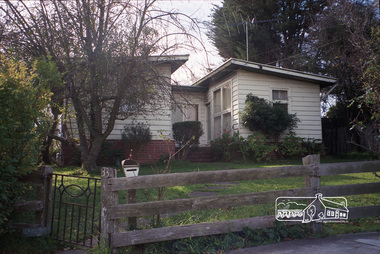 Photograph, Margaret Ball, 33 Dudley Street, Eltham, June 1999, 1999