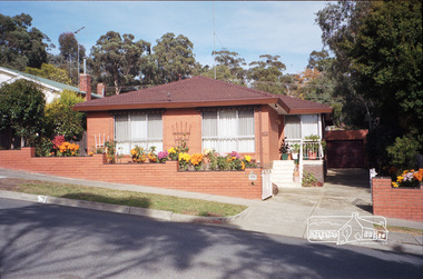 Photograph, Margaret Ball, 14 Dudley Street, Eltham, June 1999, 1999