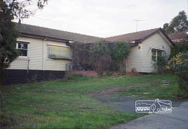 Photograph, Margaret Ball, 27 Arthur Street, Eltham, June 1999, 1999