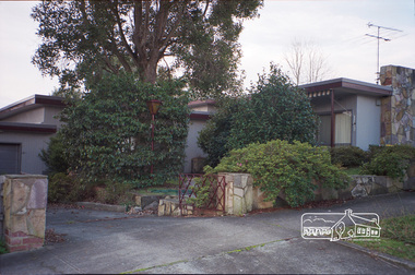 Photograph, 31 Pryor Street, Eltham, June 1999, 1999