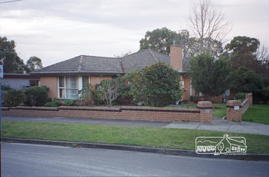 Photograph, Margaret Ball, 33 Pryor Street, Eltham, June 1999, 1999