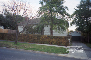 Photograph, Margaret Ball, 28 Pryor Street, Eltham, June 1999, 1999