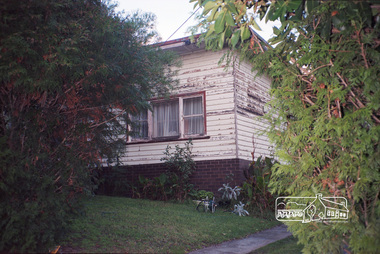 Photograph, Margaret Ball, 24 Pryor Street, Eltham, June 1999, 1999