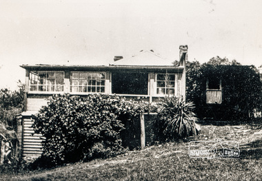 Negative - Photograph, Osborne family home, Warrandyte, c.1909