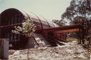 Photograph, Bernie Murray, Construction of the Eltham Barrel nearing completion, 17 November 1968, 17 Nov 1968