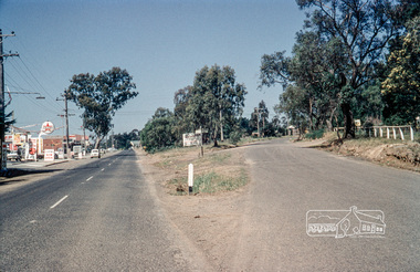 Photograph, Russell Yeoman, Intersection of Old Eltham Road at Main Road, Lower Plenty, c.1965, 1968