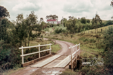 Photograph, Russell Yeoman, Long Gully Road Bridge over Long Gully at Panton Hill, c.1970, 1970c