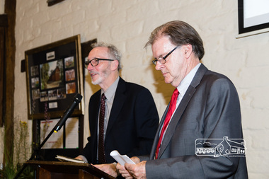 Photograph, Peter Pidgeon, Jim Connor thanks Don Garden with a copy of the book "Pioneers and Painters" edited by Alan Marshall (1971), 2710/2017