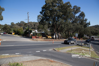 Photograph, Peter Pidgeon, Intersection with Virginia Court, Bolton Street upgrade, Eltham, 13 November, 2017, 13/11/2017