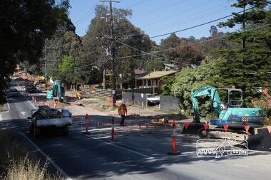 Photograph, Peter Pidgeon, Intersection with Cromwell Street, Bolton Street upgrade, Eltham, 13 November, 2017, 13/11/2017