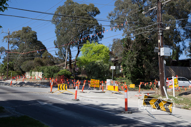 Photograph, Peter Pidgeon, Intersection with Ely Street and Kirwana Grove, Bolton Street upgrade, Eltham, 13 November, 2017, 13/11/2017
