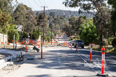Photograph, Peter Pidgeon, Looking north towards Ely Street and Kirwana Grove, Bolton Street upgrade, Eltham, 13 November, 2017, 13/11/2017
