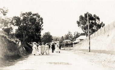 Photograph postcard, Nearing the Station; postcard from Emily for Christmas