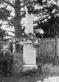Photograph, Eltham War Memorial 1914-1918. Cnr. Main Road and Bridge Street, 3 August 1919