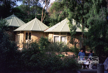 Photograph, Gayle Blackwood, Gwen and Gordon Ford's home, Pitt Street, Eltham