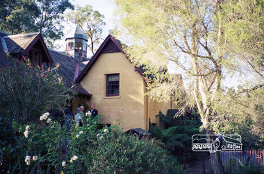 Photograph, Gayle Blackwood, Mudbrick home, "Rocknall', Diamond Street, Eltham