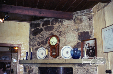 Photograph, Gayle Blackwood, Mudbrick home, "Rocknall', Diamond Street, Eltham