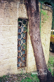Photograph, Gayle Blackwood, Boomerang House, Laughing Waters Road, Eltham