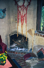 Photograph, Gayle Blackwood, Boomerang House, Laughing Waters Road, Eltham