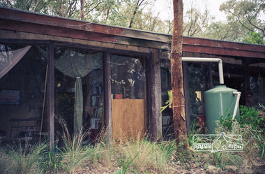 Photograph, Gayle Blackwood, Boomerang House, Laughing Waters Road, Eltham