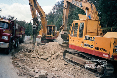 Photograph, Council Road Construction works, Shire of Eltham, c. Oct 1987, 1987