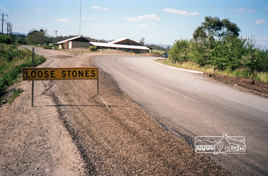 Photograph, Kangaroo Ground-St Andrews Road, Kangaroo Ground, c. October 1987, 1987
