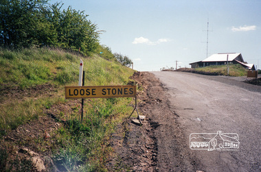 Photograph, Kangaroo Ground-St Andrews Road, Kangaroo Ground, c. October 1987, 1987