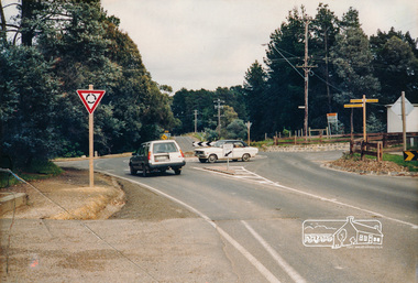Photograph, Intersection of Kangaroo Ground-St Andrews Road with Rodger Road and Church Road, Panton Hill, c. Oct 1987, 1987