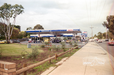 Photograph, Ampol Service Station, 49 Main Road, Lower Plenty, c.1989, 1989c