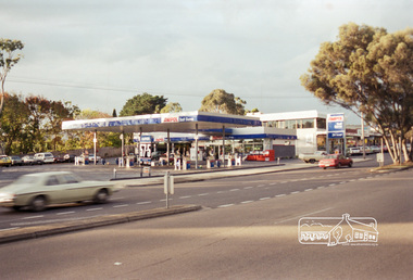 Photograph, Ampol Service Station, 49 Main Road, Lower Plenty, c.1989, 1989c