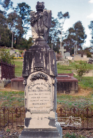 Photograph, Armstrong; Eltham cemetery, August 2007, 2007