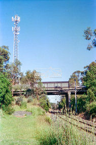 Negative - Photograph, Looking west to Mountainview Road Bridge from Petrie Park, Montmorency, 1998c