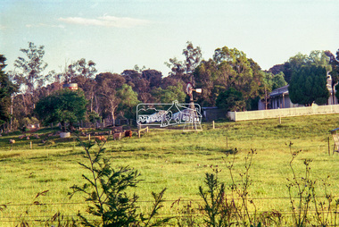 Negative - Photograph, Edendale Community Farm, Gastons Road, Eltham, 1998c